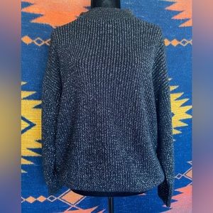 VTG 80’s American Pride Silver/Black tinsel oversized Sweater! Medium.